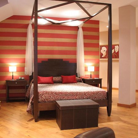 Hotel Campos De Баэса Номер фото